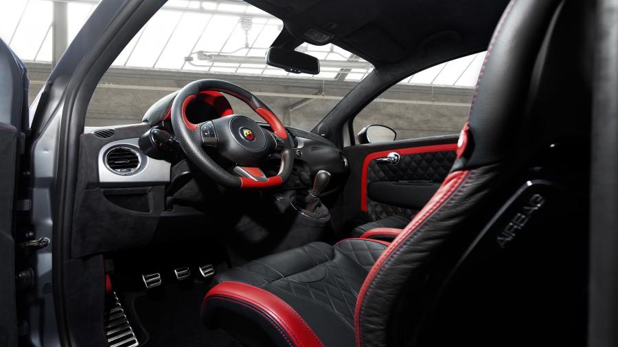 Интерьер Fiat 500 Abarth by Pogea Racing 2017 года  (фото 24 из 25)